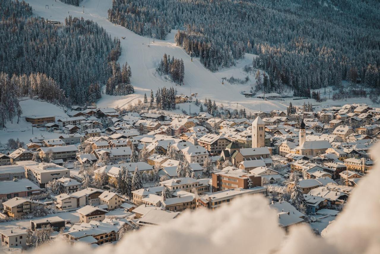 Hotel Villa Waldheim San Candido Exterior foto