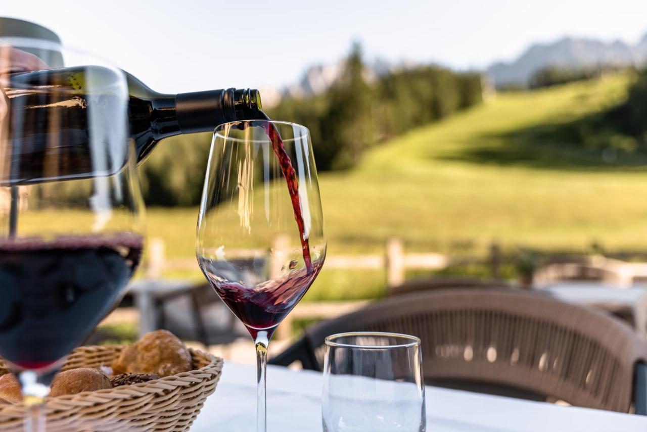 Hotel Villa Waldheim San Candido Exterior foto